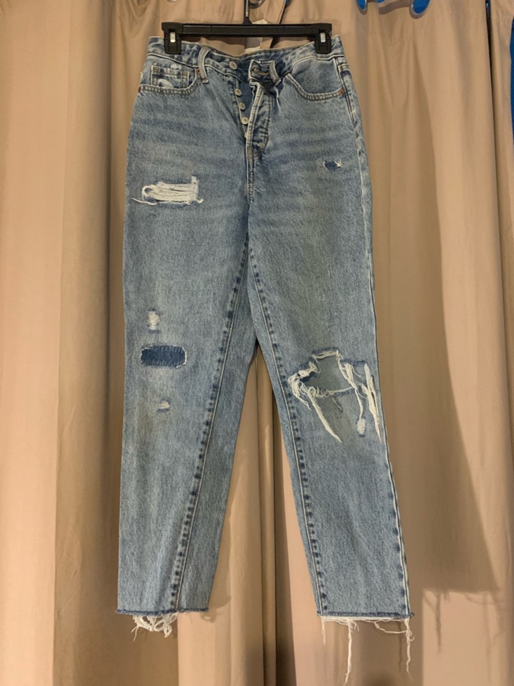 Women's Light Blue Distressed High-Waist Jeans by Old Navy size 2